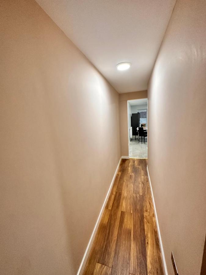 Canary Wharf Single Double And En-Suite Rooms Londen Buitenkant foto