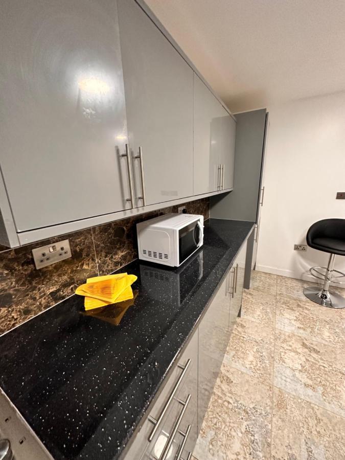 Canary Wharf Single Double And En-Suite Rooms Londen Buitenkant foto