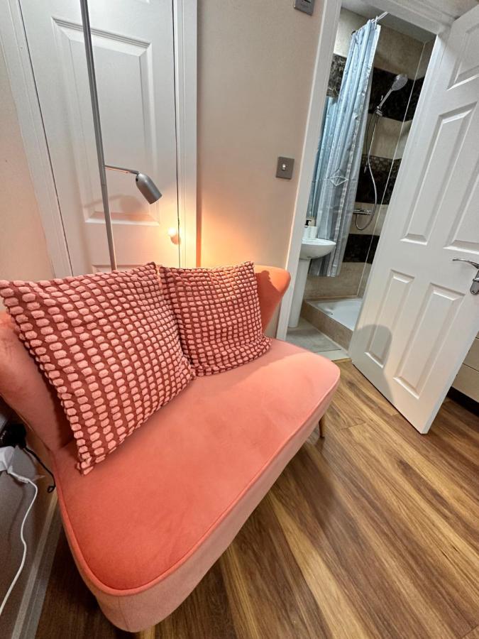 Canary Wharf Single Double And En-Suite Rooms Londen Buitenkant foto