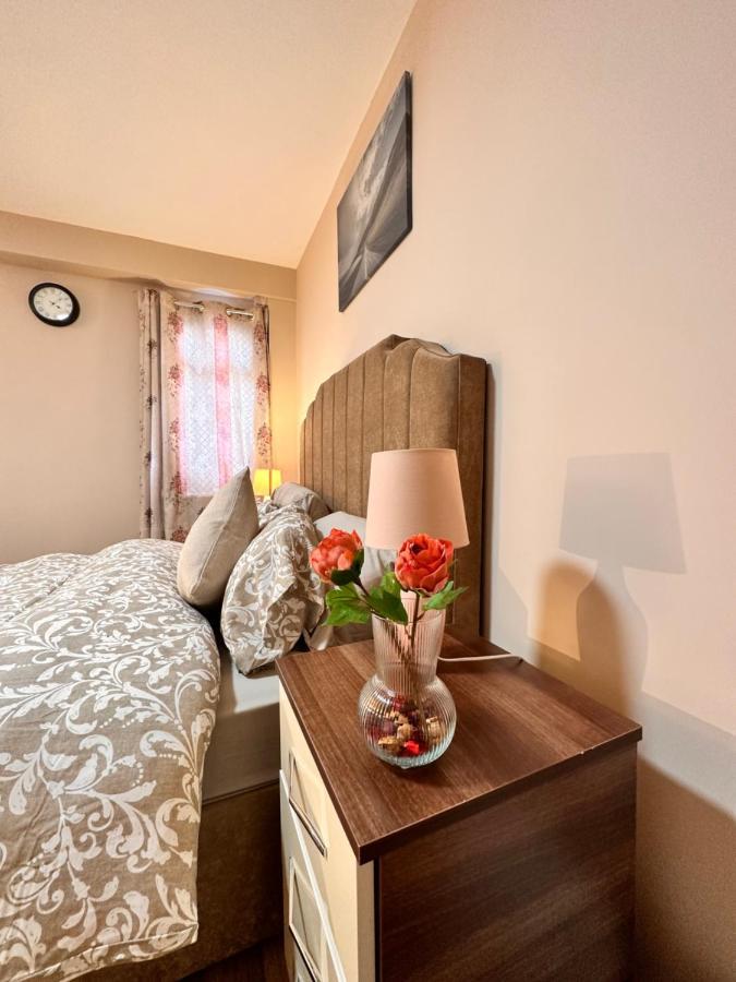 Canary Wharf Single Double And En-Suite Rooms Londen Buitenkant foto