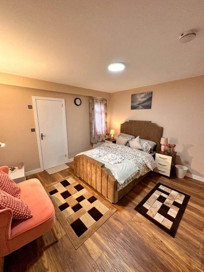 Canary Wharf Single Double And En-Suite Rooms Londen Buitenkant foto
