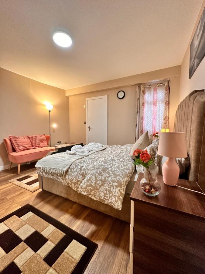 Canary Wharf Single Double And En-Suite Rooms Londen Buitenkant foto
